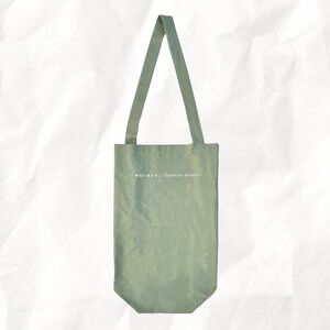 Mod Ref Common Market The Oversized Tote Bag